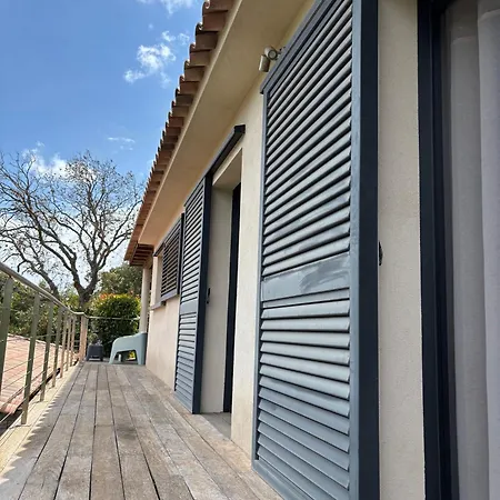 Santa * Porto-Vecchio (Corsica)